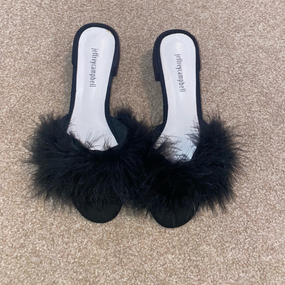 Jeffrey Campbell Feather Slides, Black, Size 8.5